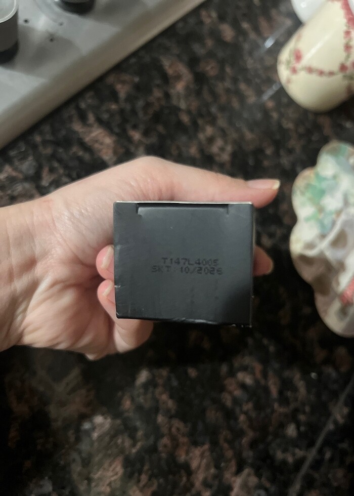 Yaşlanma karşıtı göz kremi - Görsel 2