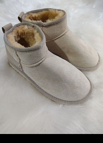 39 Beden camel Renk UGG ULTRA MİNİ BEJ