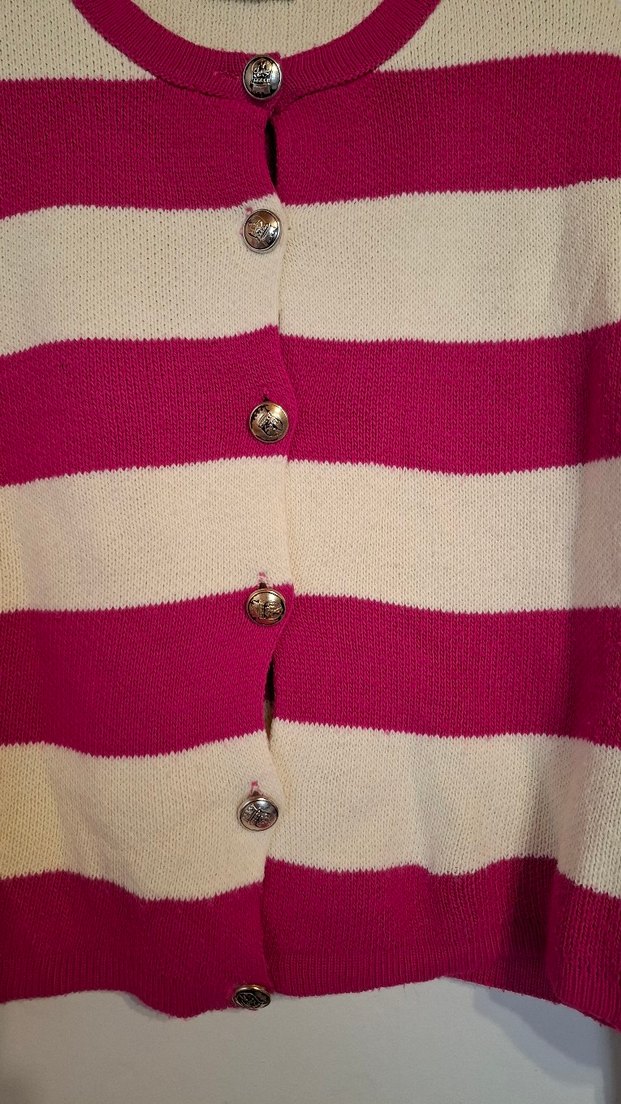 Düğmeli Pembe Çizgili Kadın Hırka - Görsel 3