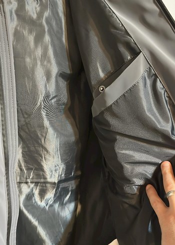 Gri Kapüşonlu Erkek Mont - Görsel 6