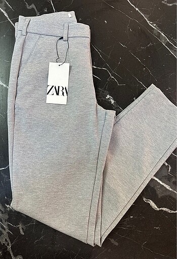 ZARA JOGGER PANTOLON