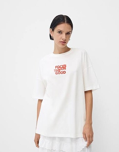 BERSHKA TSHİRT