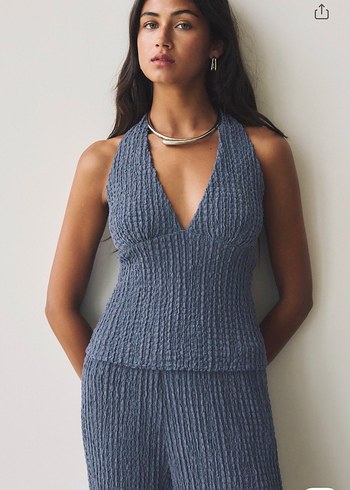 PULL AND BEAR TOP BODY