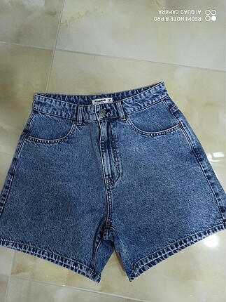 Orjinal etiketli pullandbear jean şort