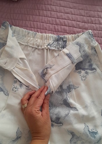 Bej Batik Desenli Düğmeli Kadın Kumaş Pantolon - Görsel 4