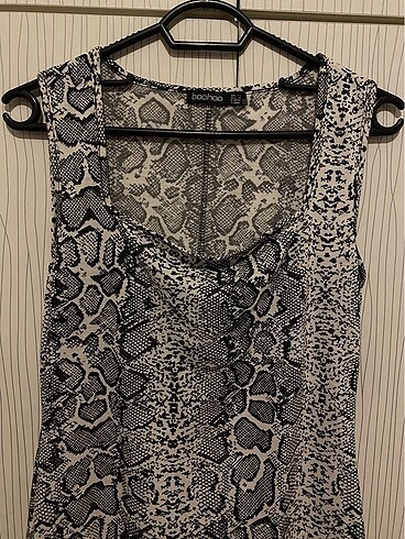 m Beden Snake Skin desenli elbise