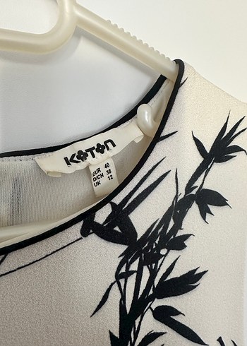 Beyaz Desenli Kolsuz Mini Elbise - Görsel 3