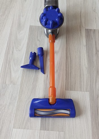Oyuncak dyson süpürge