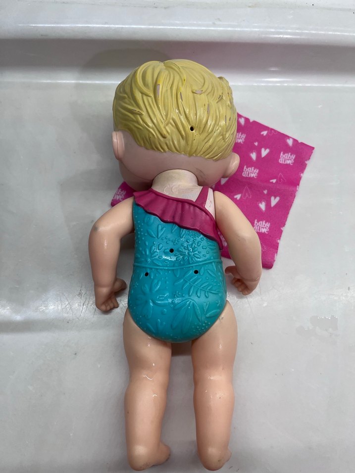 Baby alive banyo zamanı bebeğim - Görsel 4