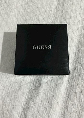 Guess ürünü