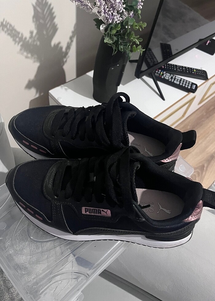 Puma kadın ayakkabı - Görsel 3