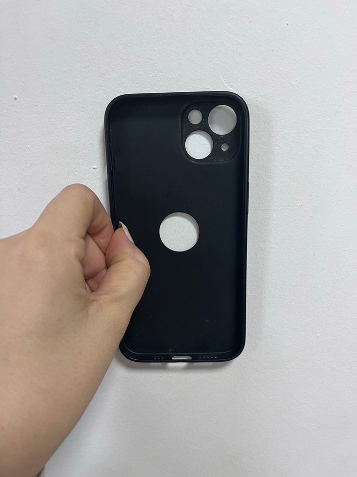 Siyah Gotik Düğmeli Telefon Kılıfı - Görsel 2