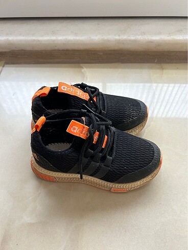 27 Beden Adidas ayakkabı