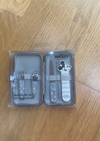 Mickey Mouse Manikür Seti - Görsel 2