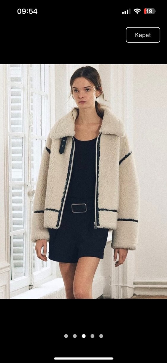 Beyaz Kürk Detaylı Midi Kadın Biker Ceket - Görsel 3