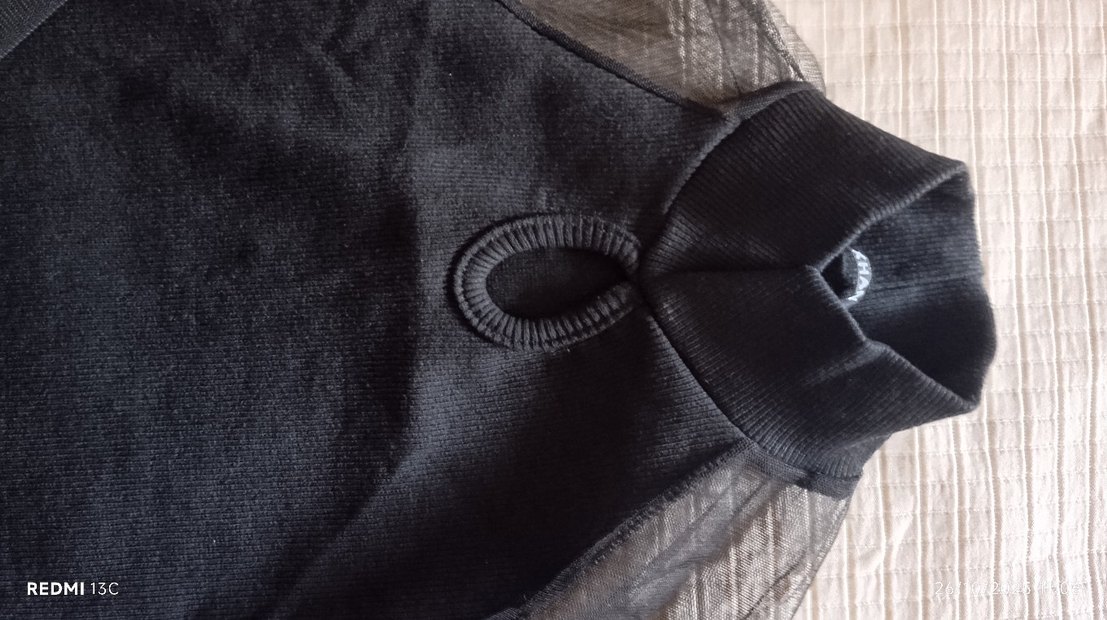 Uzun Kollu Siyah Gotik Triko Elbise - Görsel 3