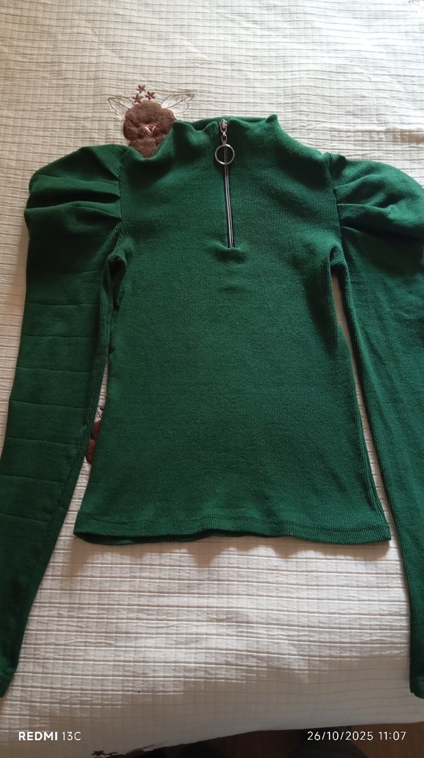 Fermuarlı Yüksek Yaka Yeşil Kadın bluz - Görsel 3