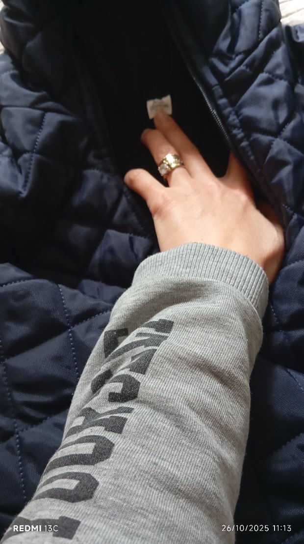 Siyah Kapüşonlu  içi Polatlı erkek çocuk Mont - Görsel 4