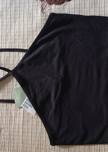 Siyah İnce Askılı Crop Top - Görsel 2