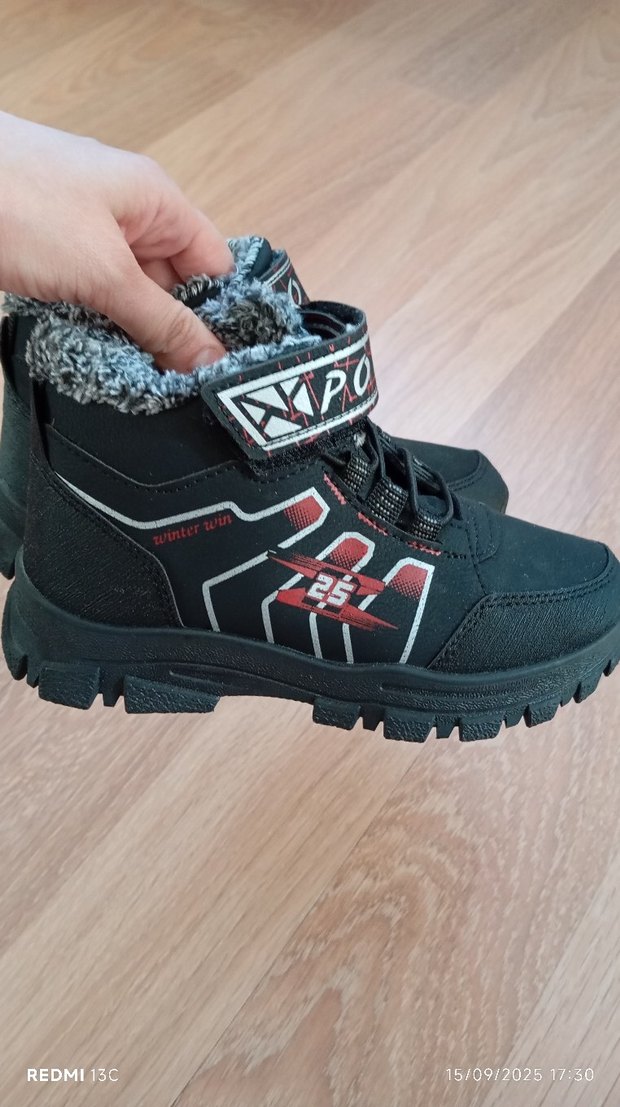 Siyah Desenli Erkek Çocuk Botları Velcro - Görsel 2