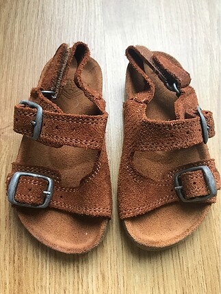 Zara baby sandalet