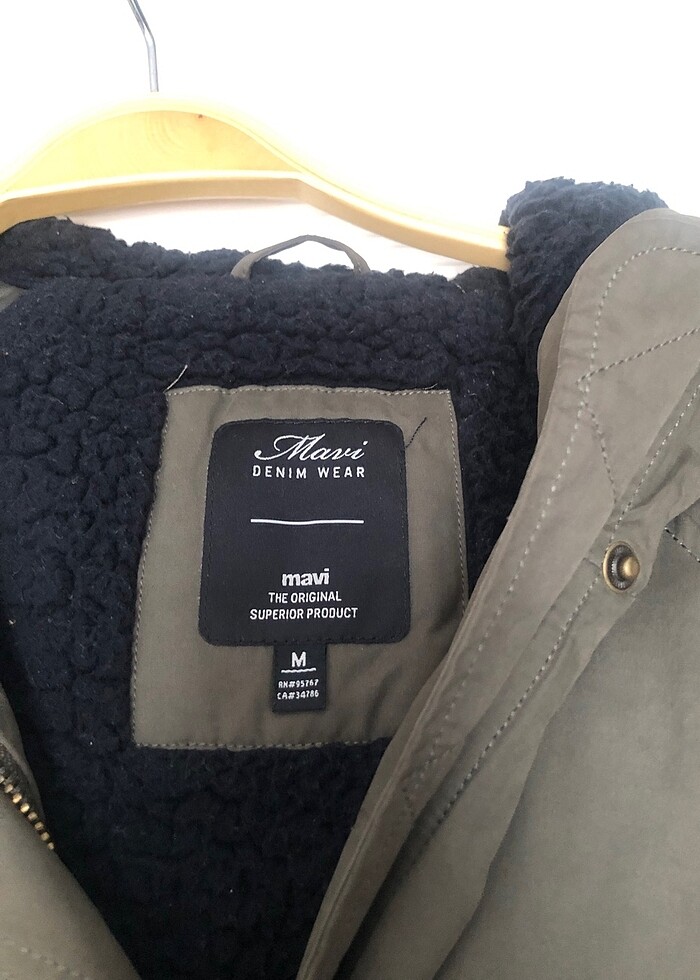 Kadın yeşil parka - Görsel 4