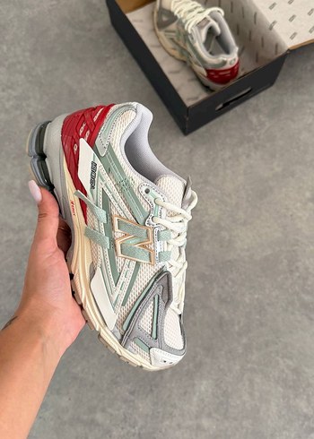New Balance Retro Sneaker
