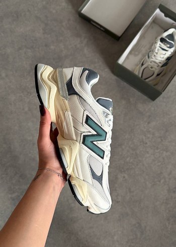 New Balance Retro Sneaker