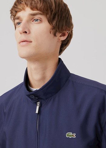 Lacoste ürünü