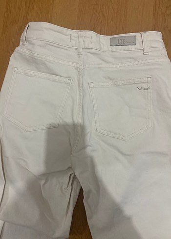 LTB Beyaz Regular Fit Midi Kadın Kot Pantolon