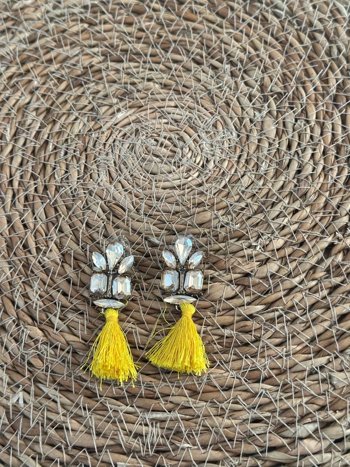 Sarı Püsküllü Bohem Küpe - Görsel 3