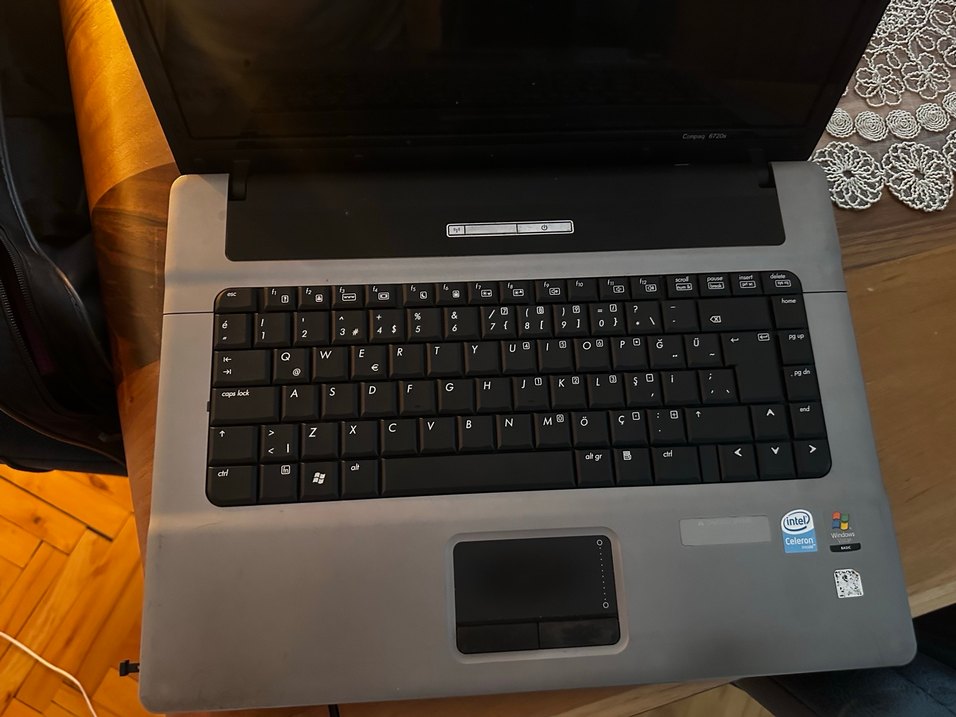 HP Dizüstü Bilgisayar 6720s model - Görsel 2