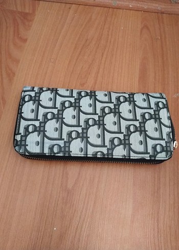 Dior Monogramli Uzun Fermuarli Cuzdan