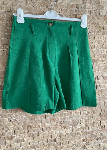 Zara Yeşil Plise Detaylı Yüksek Bel Keten Şort
