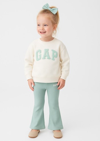 Gap Sweatshirt ve Mint Eşofman Takımı