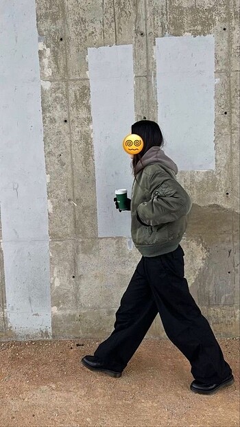 s Beden siyah Renk Hm siyah paraşüt pantolon