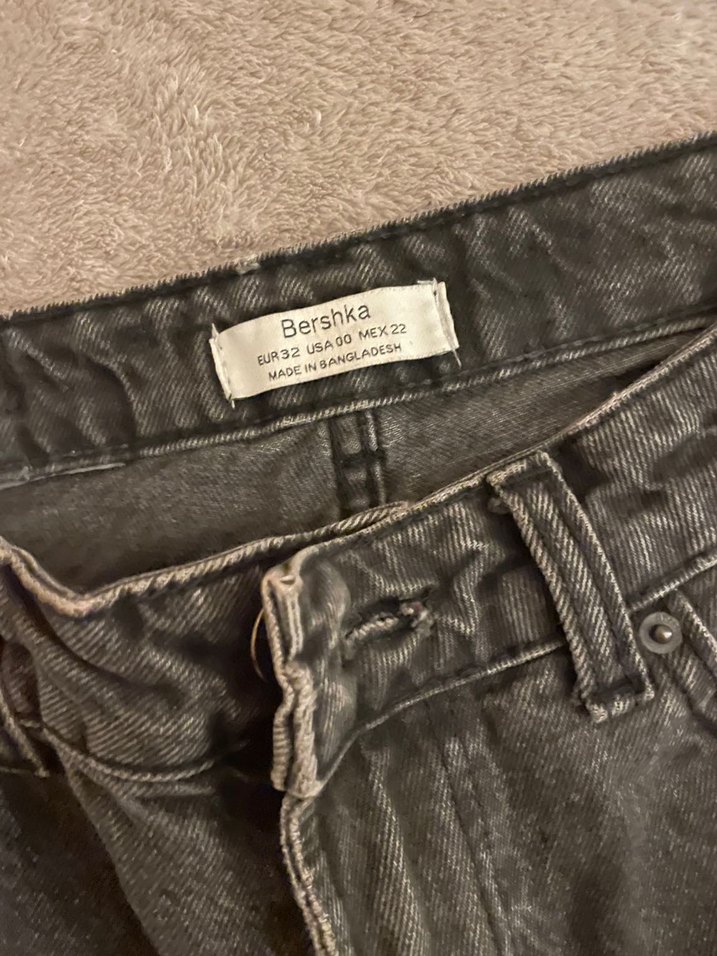 Bershka Siyah Denim Jean — görsel 2/3