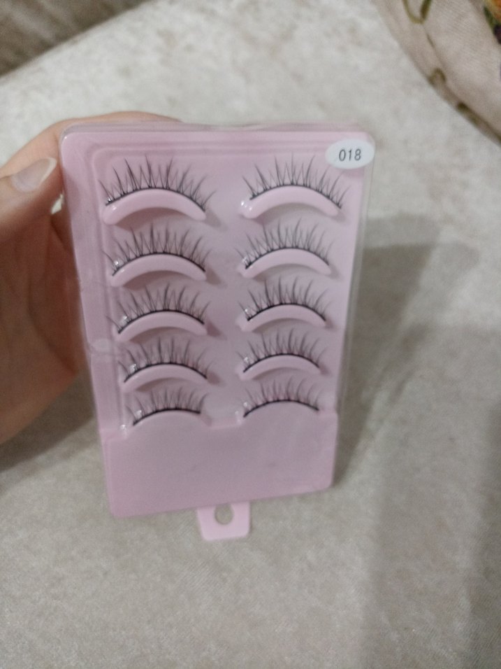 Doğal Görünümlü Takma Kirpik - Görsel 2