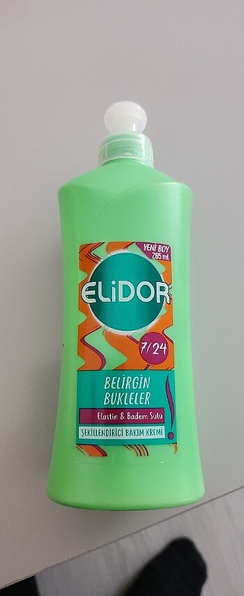 Elidor şekillendirici bakim kremi bukle
