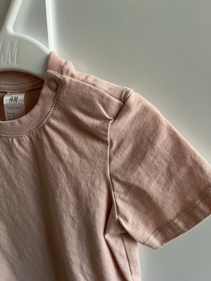 H&M Pudra Pembe Bebek Tişörtü — görsel 2/3