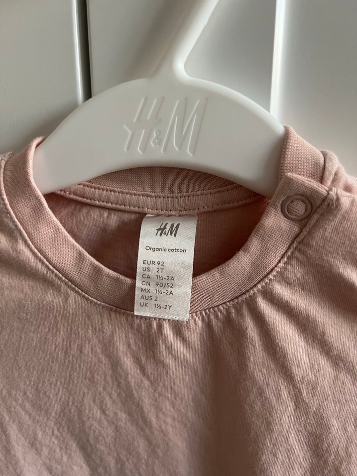 H&M Pudra Pembe Bebek Tişörtü — görsel 3/3