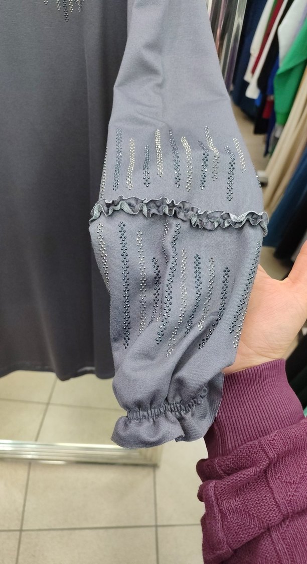 Uzun Kollu Zincir Detaylı Gri Tunik simAy - Görsel 3