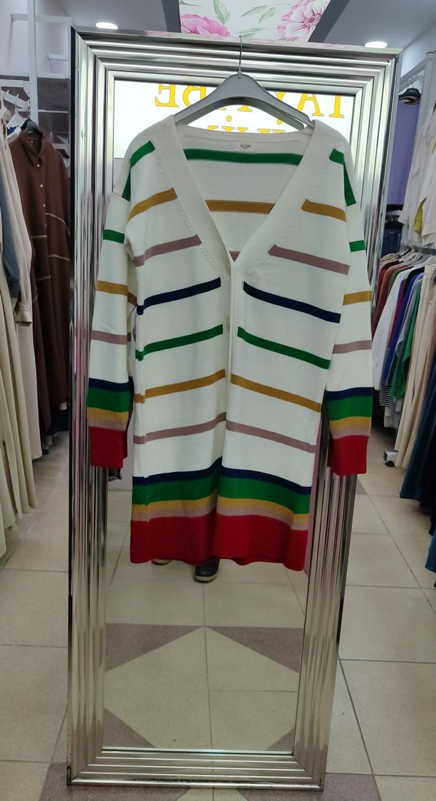 Çizgili V Yaka Uzun Kollu Kadın Triko hırka allday - Görsel 2