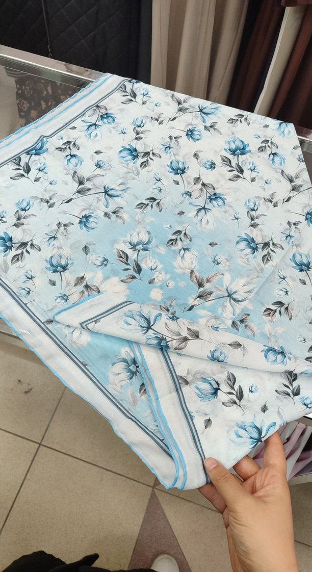 Mavi Çiçek Desenli pamuk eşarp levidor - Görsel 5