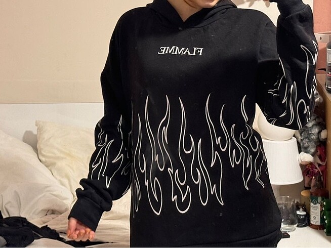 Bershka Flame sweatshirt