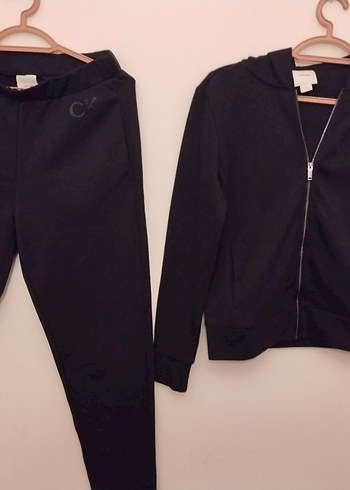 Calvin Klein ürünü