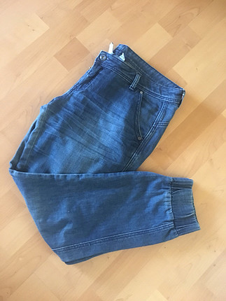 MANGO JEANS