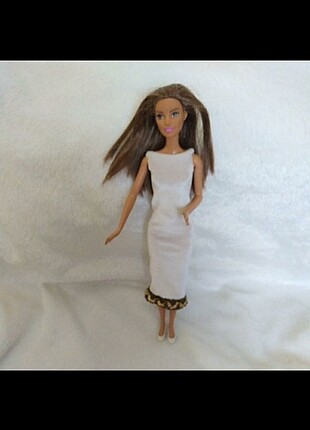 Barbie bebek