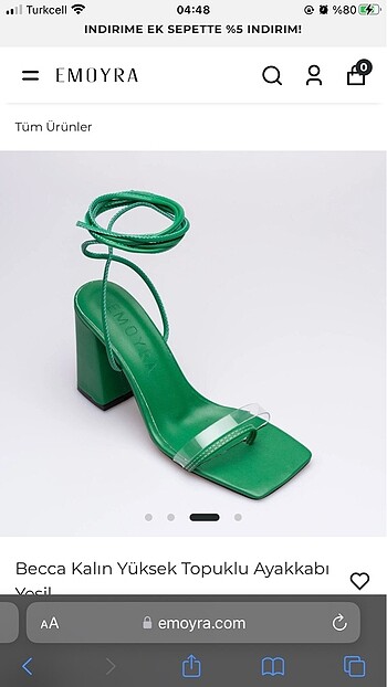 Bershka yeşil topuklu sandalet