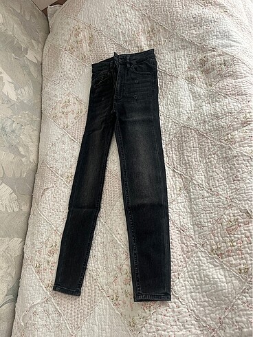 Stradivarius Dar Paça Jean